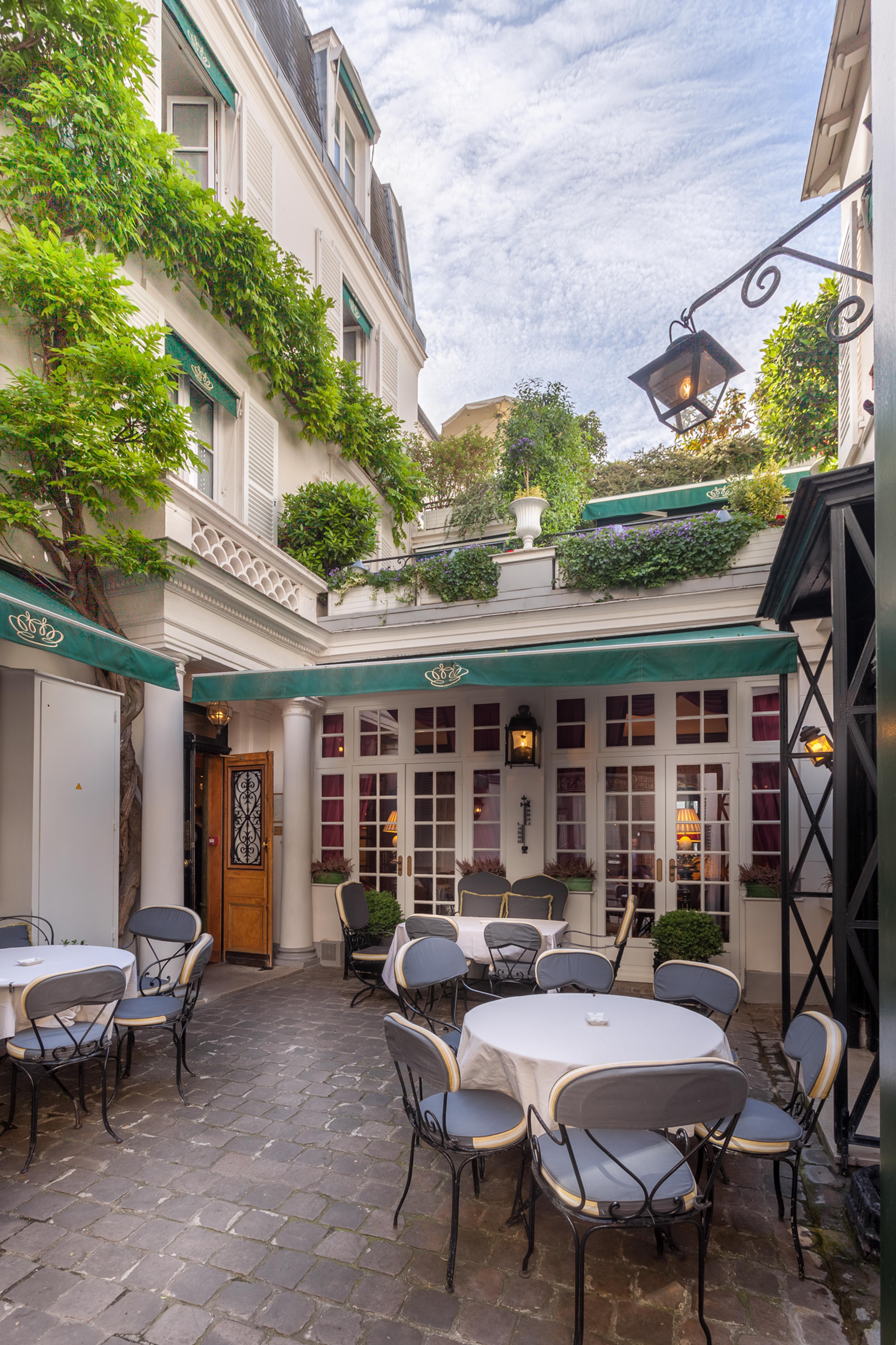 Hotel Duc De St-Simon Paris Exterior photo